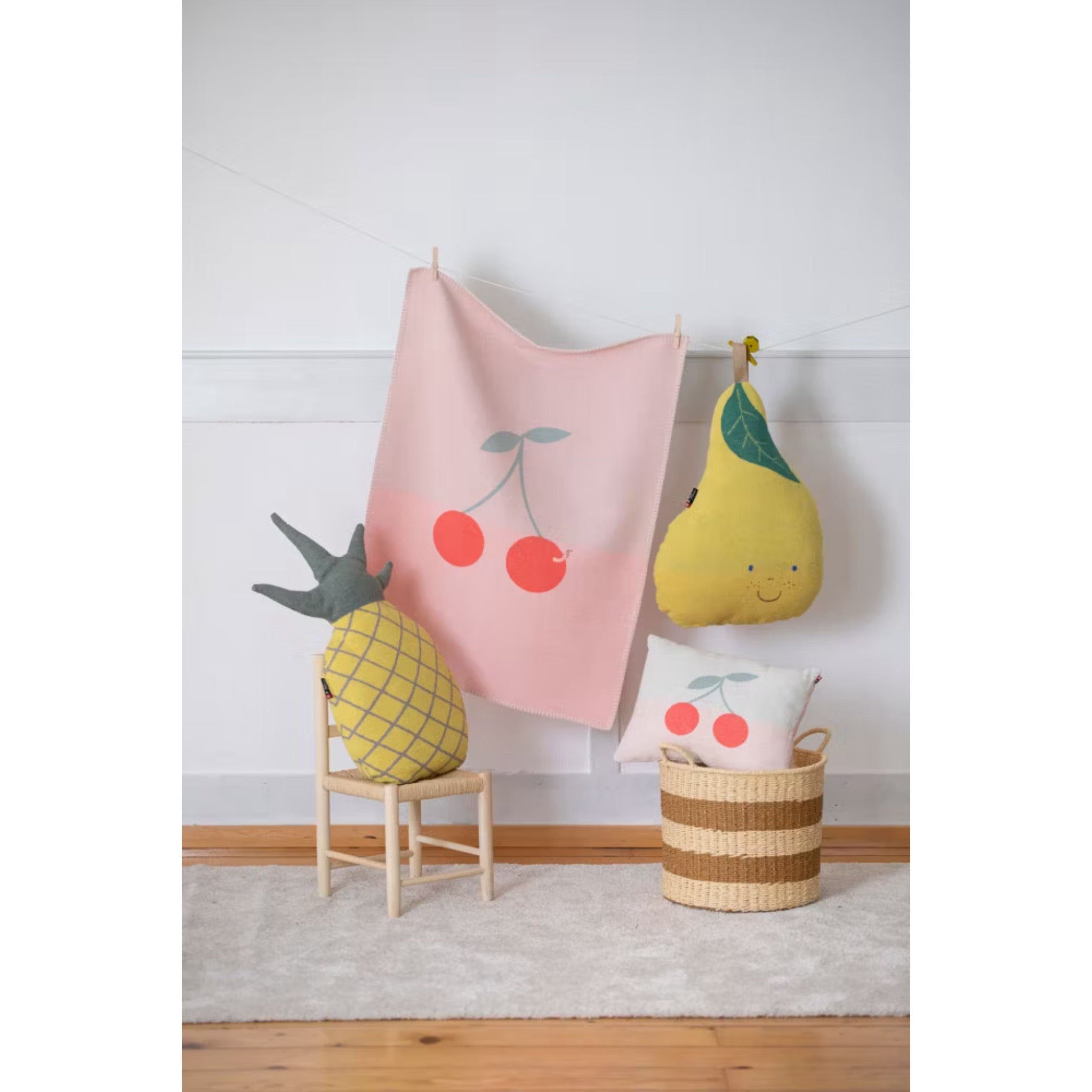 Juwel Kinder-Kissen "Kirschen", Kuschelkissen